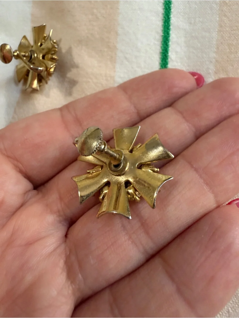 1950s Goldtone Maltese Cross Rhinestone Screwback Earrings